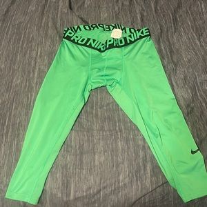 Nike Pro 3/4 Tights